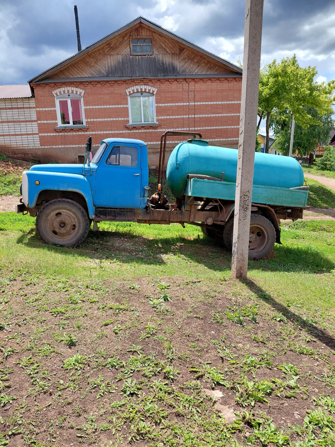 ГАЗ 53