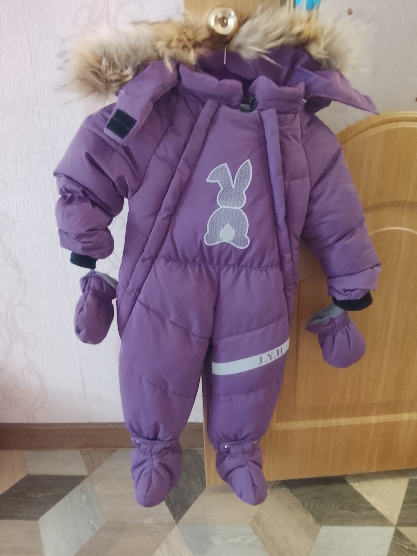 Продам комбинезон зимний, на девочку 80р.